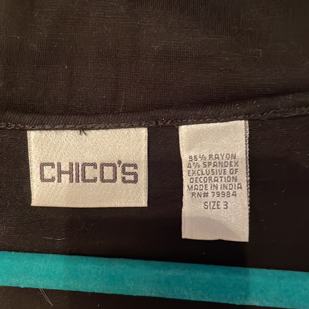 Chico’s Top, Size 3 - Picture 3 of 3